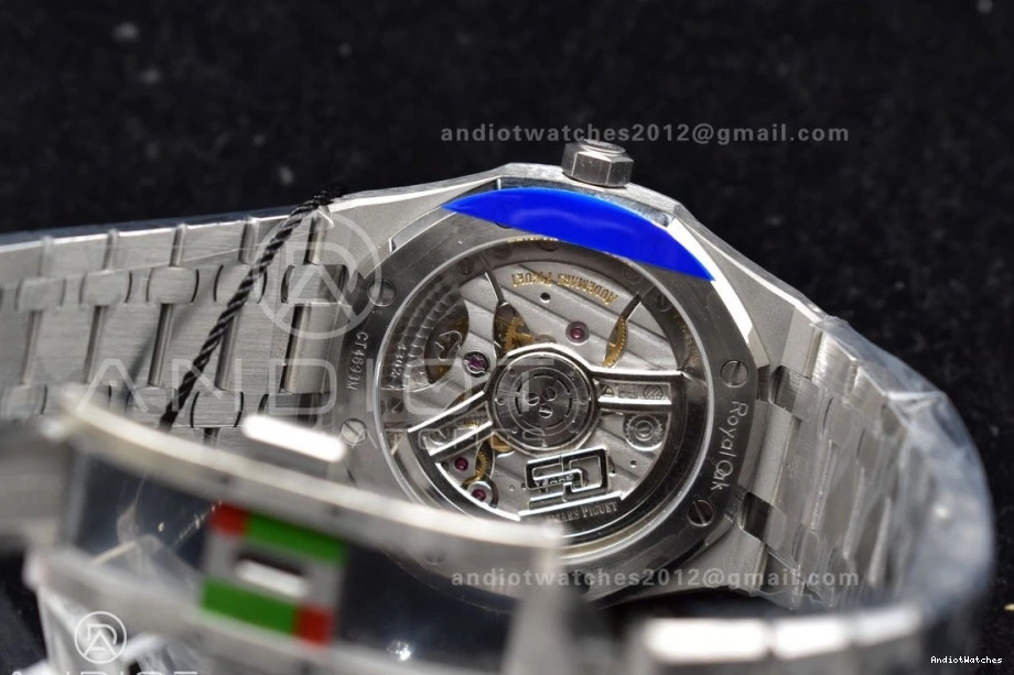 on Blue Dial 453 SS Royal Bracelet 41mm ZF 15510 Oak Anniversary